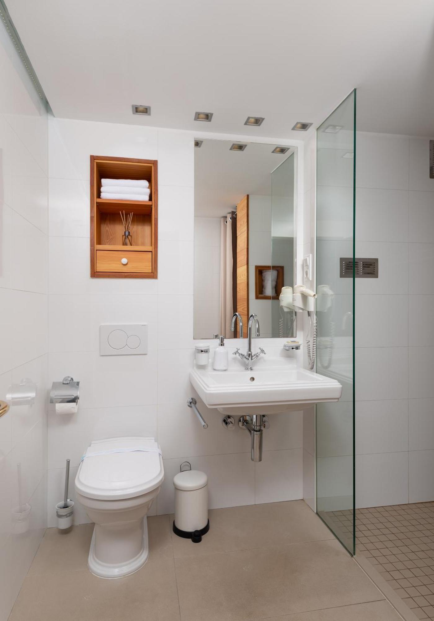Heritage House Dvor Sutivan Esterno foto